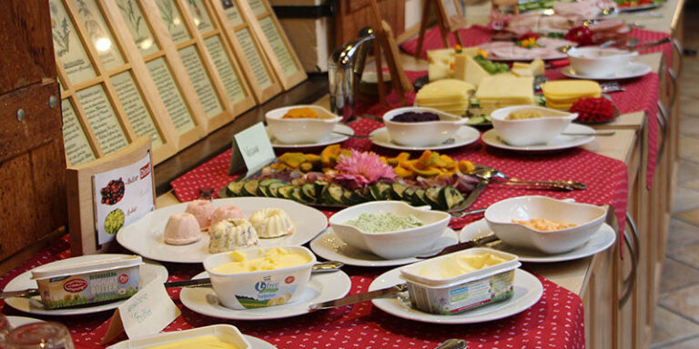 Frühstücksbuffet im Steinschalerhof