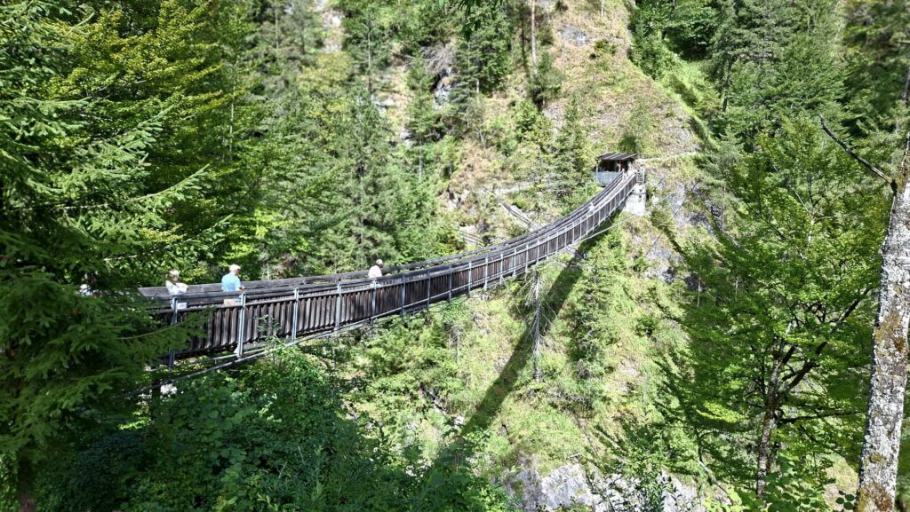 Hängebrücke bei der Wasserlochklamm